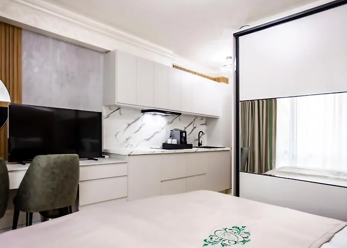 Onyx Beach Residence - Free Parking & Beach Access