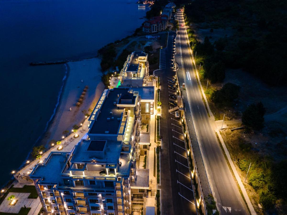 Onyx - Free Parking & Access