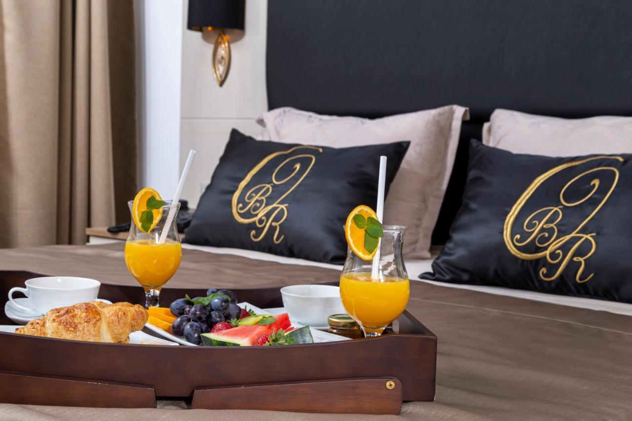 Hotel Onyx - Free Parking & Access 4*