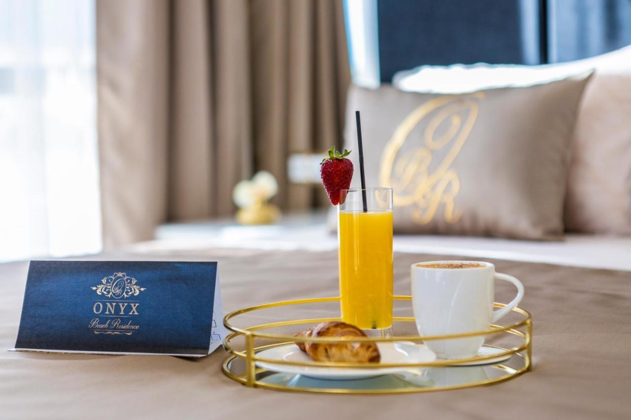 Onyx - Free Parking & Access Hotel 4*