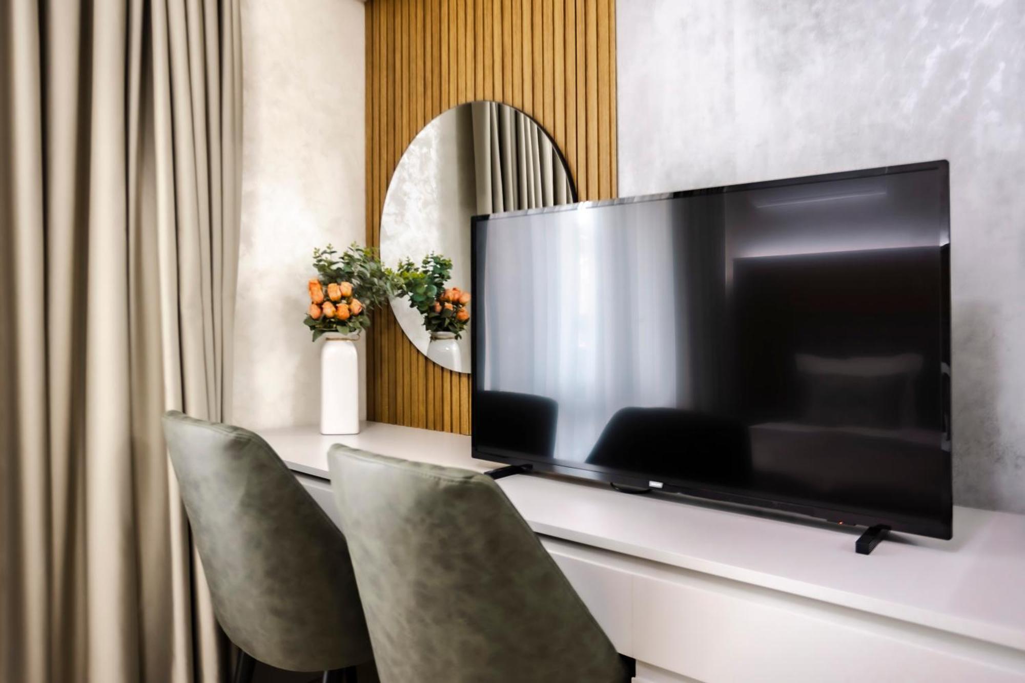 Onyx - Free Parking & Access 4*